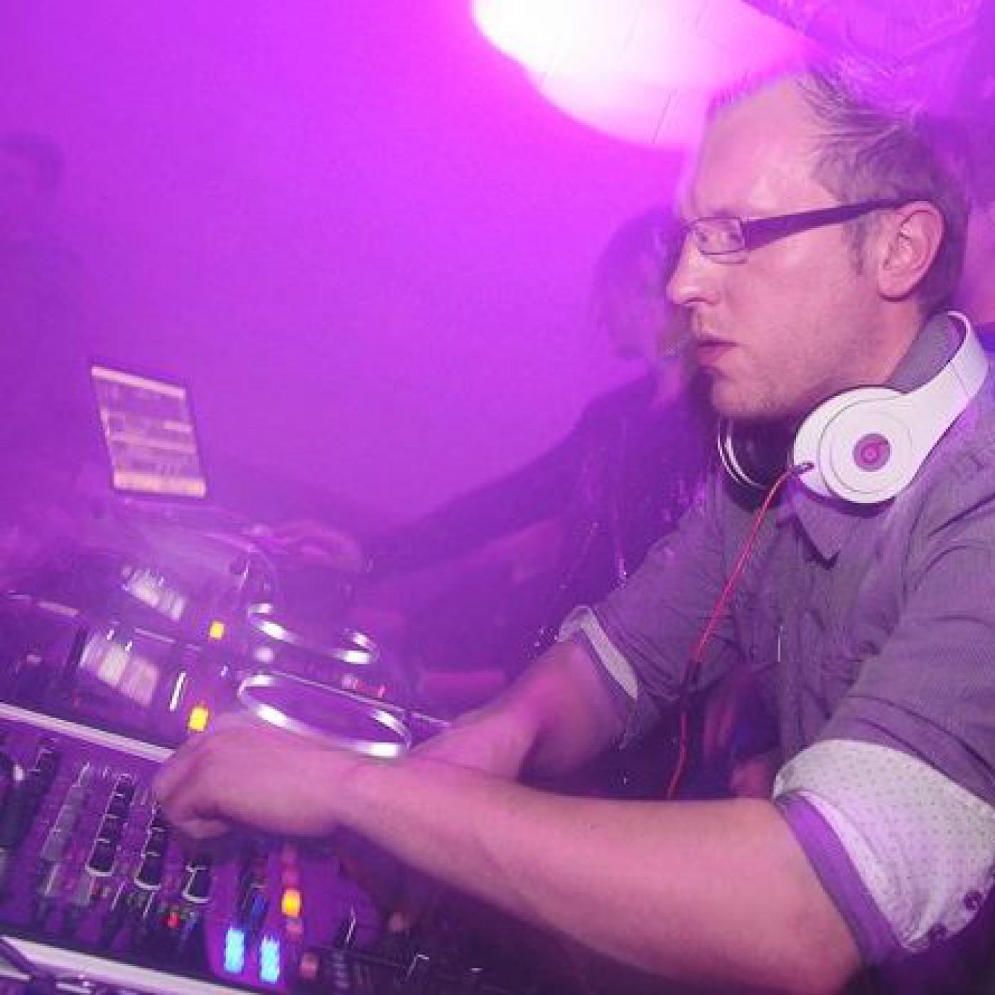 Dj Nikos