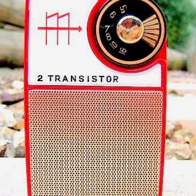 Transistor #27 by Mme Gaultier