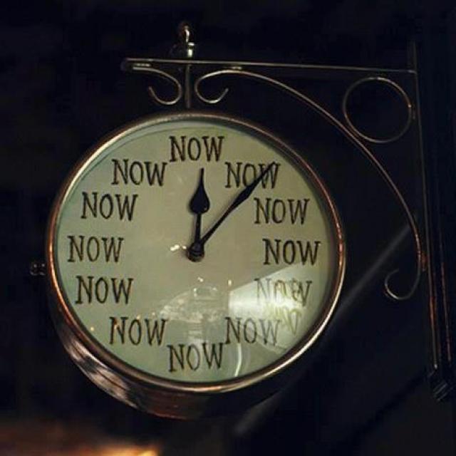 Podcast Michel Ribes Vivre le  moment présent, ah oui !! Est-ce si évident?