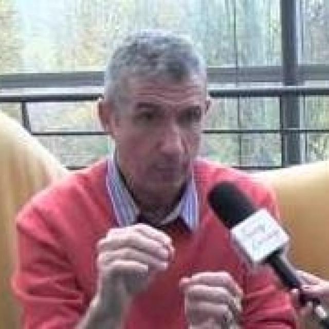 Luc Bodin Les causes et traitements du cancer 1 sur 3.