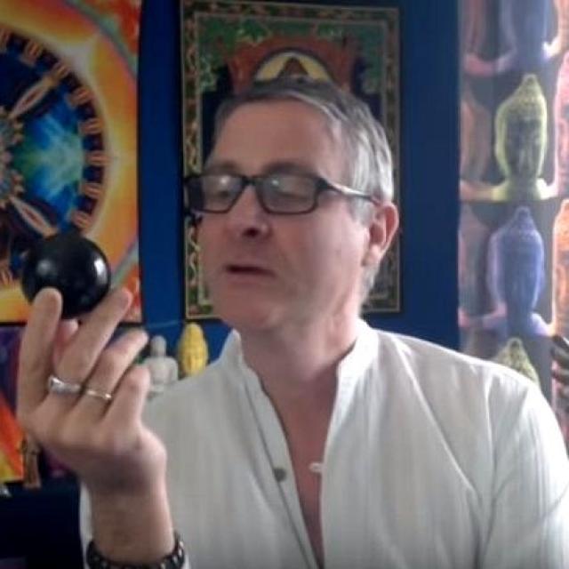 Sylvain Didelot Eclats de lumière n°6 Suis je physique et ou conscience pure.