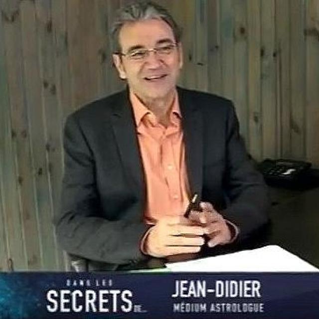 Podcast Dans les Secrets du Paranormal sur NRJ12 avec le médium astrologue Jean-Didier