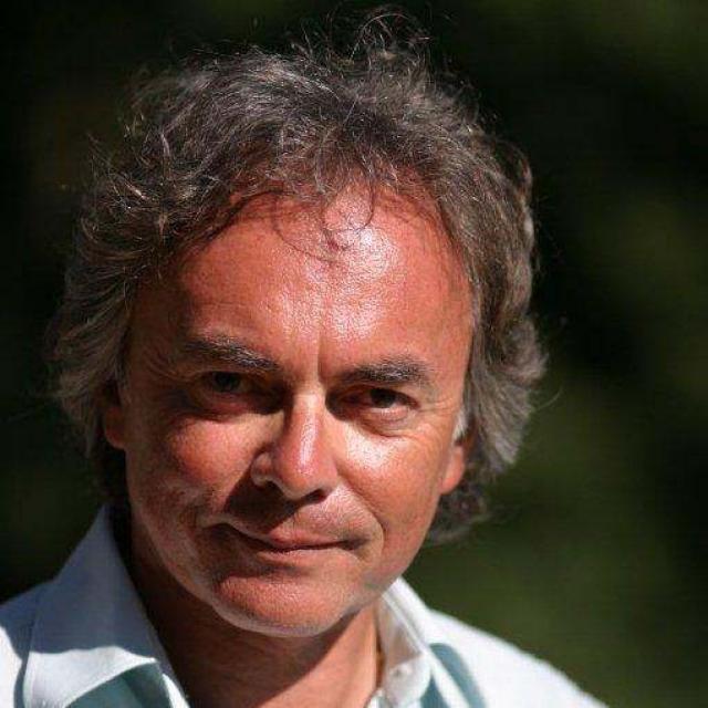 27 avril 2014 Interview du Dr JJ CHARBONIER sur les NDE ou EMI.