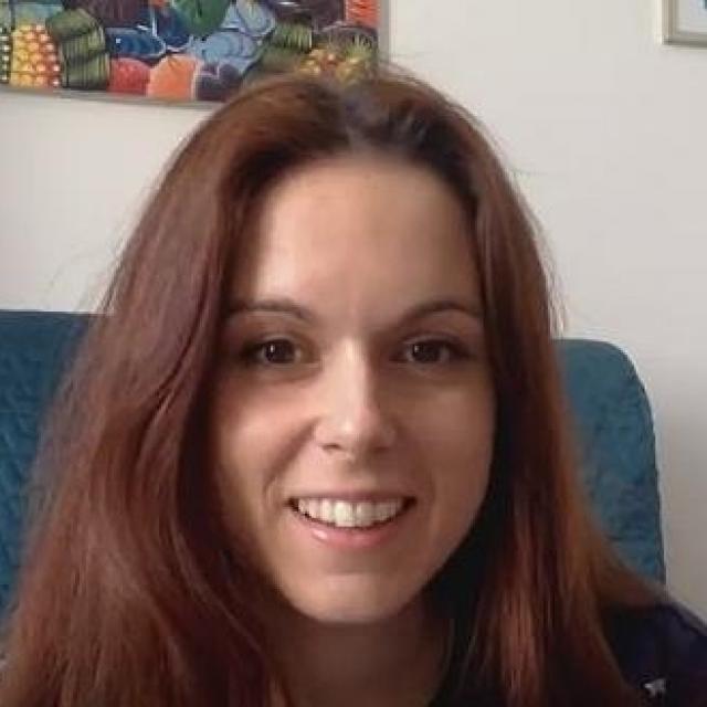 Podcast d'Emeline Bajard Harmoniser ses rapports avec les gens- le soin de la paquerette