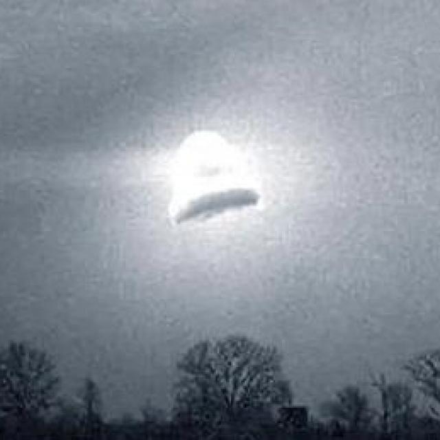 Michel Ribes Un événement extraordinaire dans une journée ordinaire.