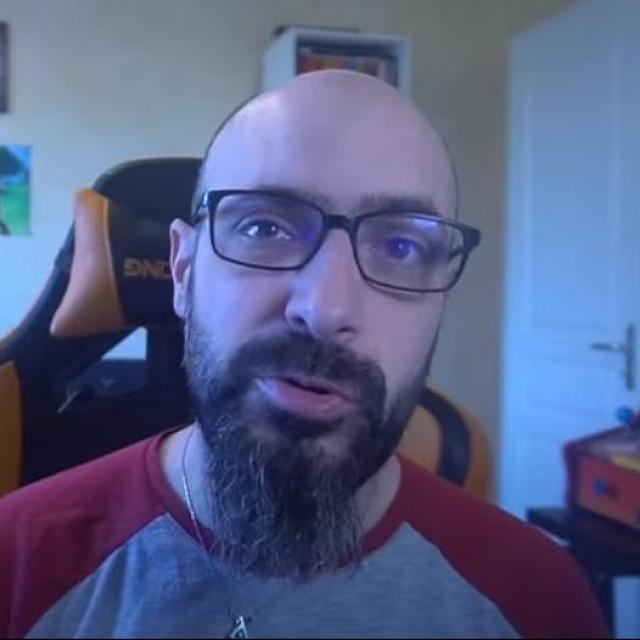 Eric Benard Le chakra du plexus solaire activer vos atouts cachés.