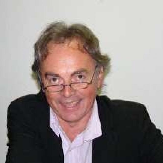 10 Dec 2013 Dr Jean-Jacques Charbonier 7 bonnes raisons de croire en l'au delà! Quantique Planète Reims 2013