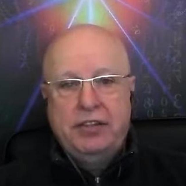 Yvan Poirier CAPSULE TÉMOIGNAGE 4 DAVID TÉMOIGNE DE SON HISTOIRE AVEC LES DROGUES...