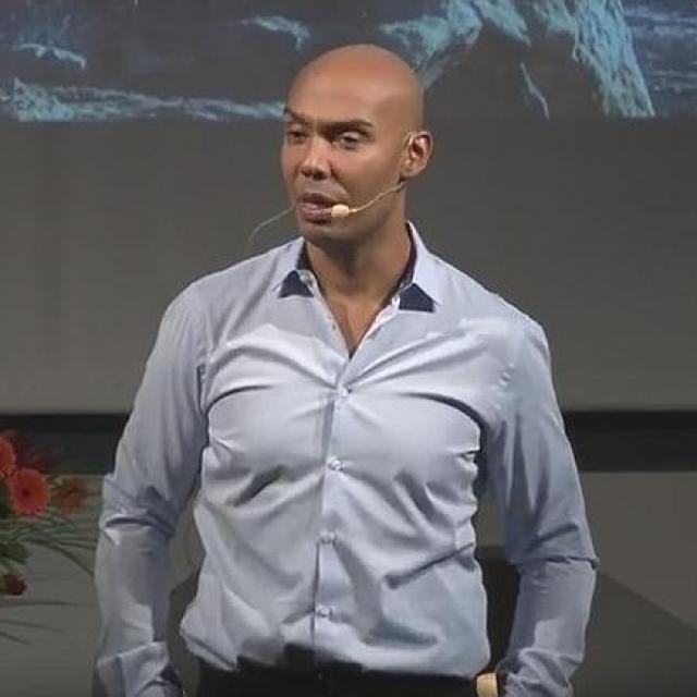 Gregory Mutombo Intuition, inspiration et pouvoir créateur partie 1.