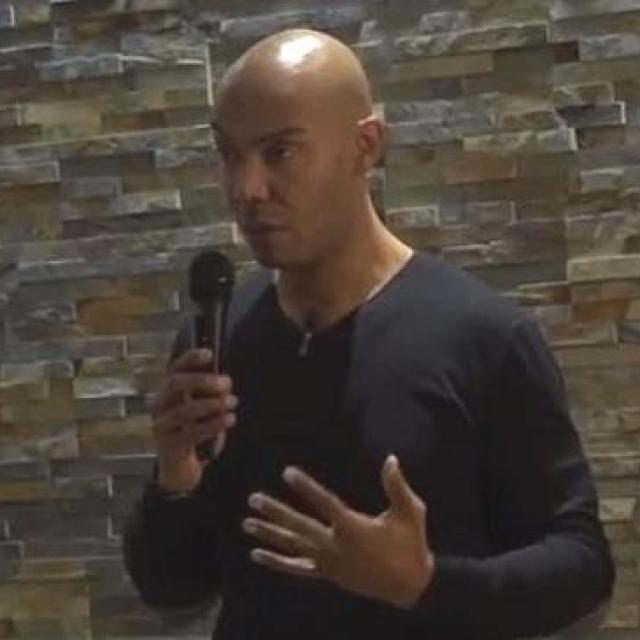 Podcast Gregory Mutombo - Les Clés du Bonheur. le 11 oct. 2016.